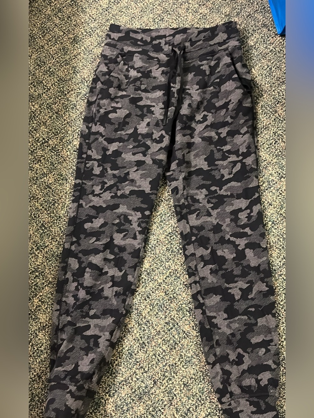 Lululemon black and grey camo joggers